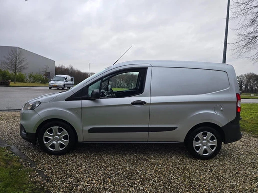 Ford Transit Courier - Afbeelding 23 van 30