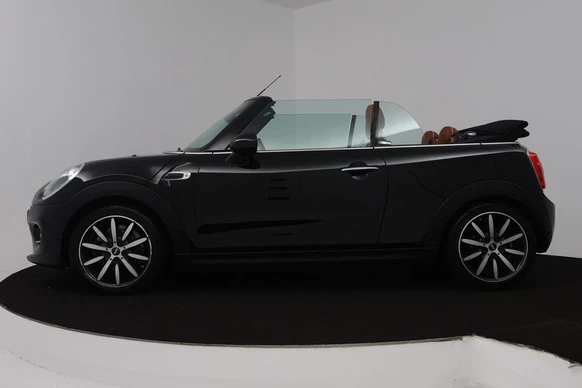 MINI Cooper Cabrio - Afbeelding 2 van 24