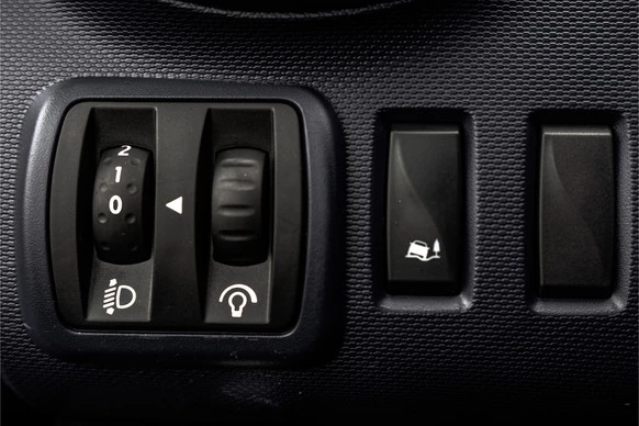 Opel Vivaro - Afbeelding 25 van 28