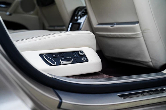 Bentley Flying Spur - Afbeelding 4 van 30