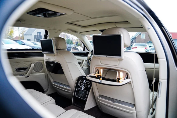 Bentley Flying Spur - Afbeelding 6 van 30