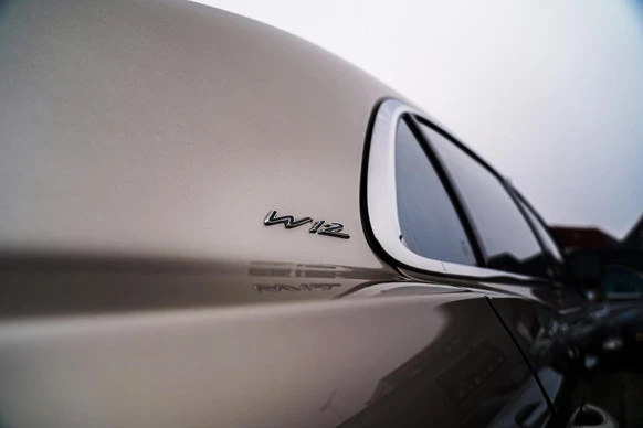 Bentley Flying Spur - Afbeelding 8 van 30