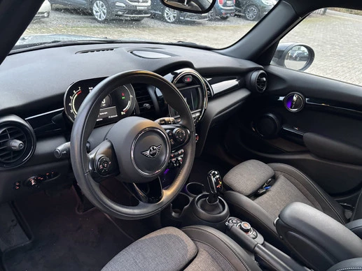MINI Cooper - Afbeelding 4 van 13