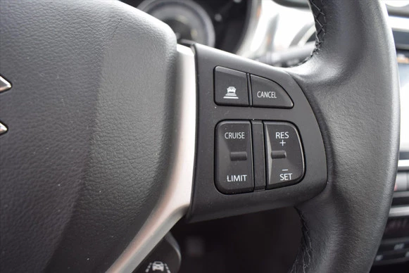 Suzuki Vitara - Afbeelding 26 van 30