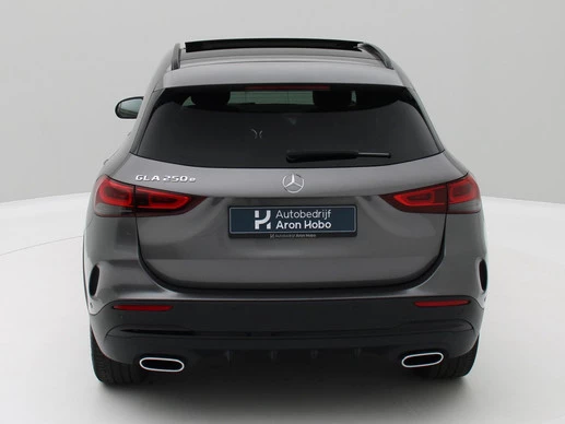 Mercedes-Benz GLA - Afbeelding 4 van 30