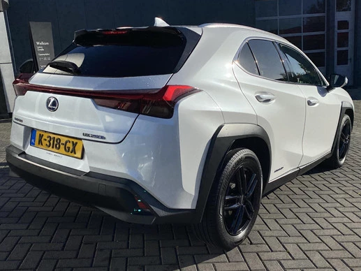 Lexus UX - Afbeelding 3 van 29