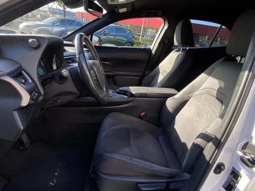 Lexus UX - Afbeelding 12 van 29