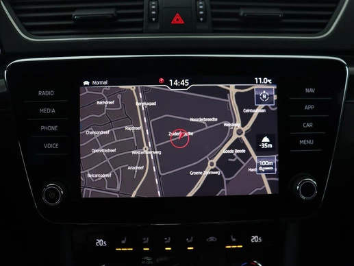 Škoda Superb - Afbeelding 13 van 30