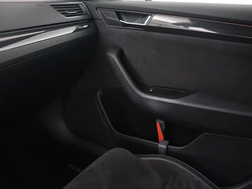 Škoda Superb - Afbeelding 27 van 30