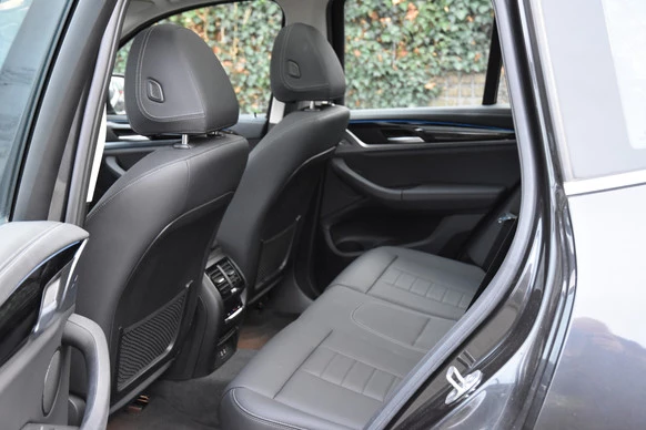 BMW iX3 - Afbeelding 9 van 18