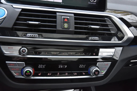 BMW iX3 - Afbeelding 17 van 18