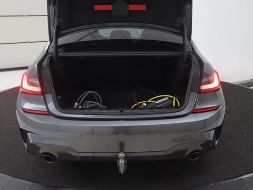 BMW 3 Serie - Afbeelding 16 van 30