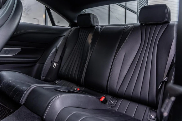 Mercedes-Benz E-Klasse - Afbeelding 16 van 30