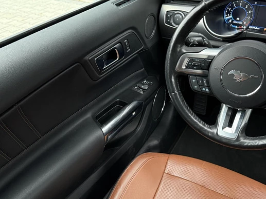 Ford Mustang - Afbeelding 21 van 29