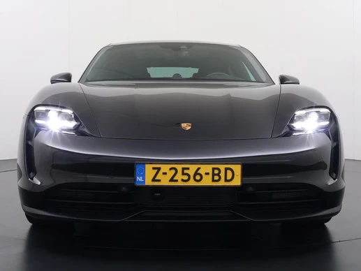 Porsche Taycan - Afbeelding 3 van 30