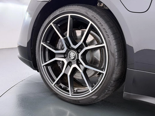 Porsche Taycan - Afbeelding 13 van 30