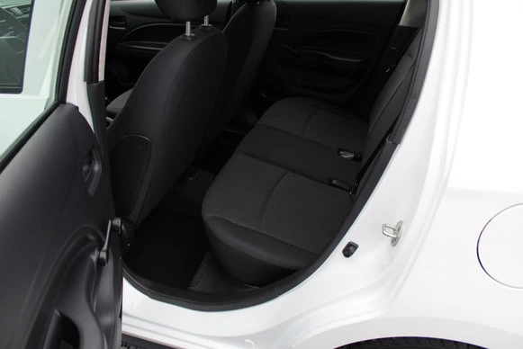 Mitsubishi Space Star - Afbeelding 9 van 29