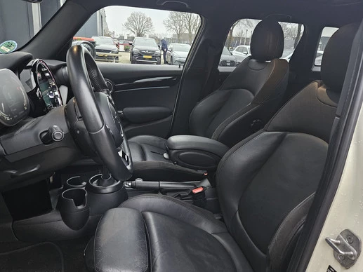 MINI Cooper - Afbeelding 16 van 27