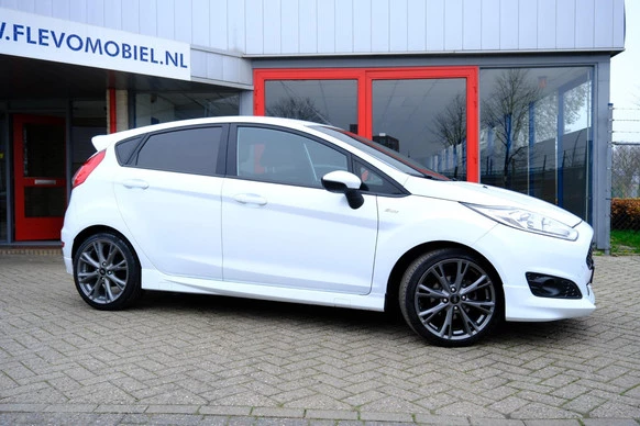 Ford Fiesta - Afbeelding 4 van 30