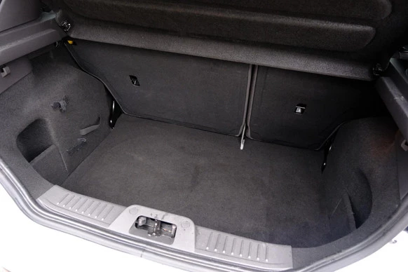 Ford Fiesta - Afbeelding 10 van 30