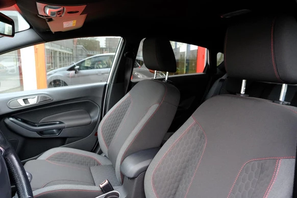 Ford Fiesta - Afbeelding 22 van 30