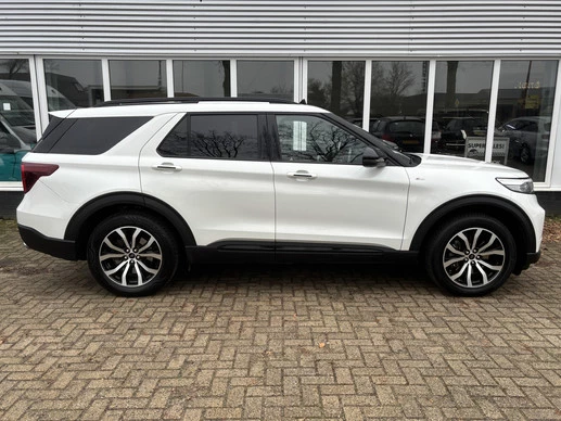 Ford Explorer - Afbeelding 9 van 30