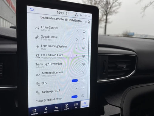 Ford Explorer - Afbeelding 25 van 30