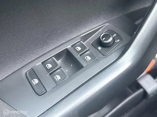 Volkswagen Polo - Afbeelding 28 van 30