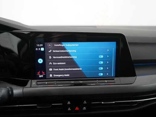 Volkswagen Golf - Afbeelding 24 van 30