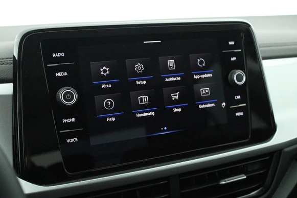 Volkswagen T-Roc - Afbeelding 23 van 30