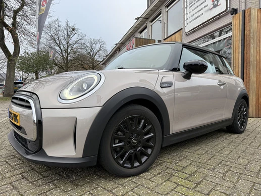 MINI Cooper - Afbeelding 27 van 30