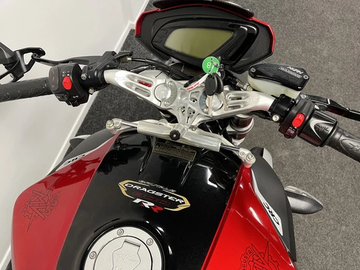 MV Agusta Brutale - Afbeelding 9 van 22