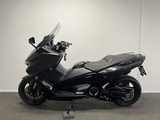 Yamaha T-MAX - Afbeelding 12 van 21