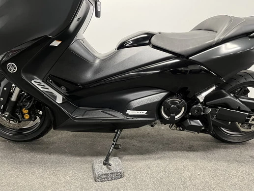 Yamaha T-MAX - Afbeelding 16 van 21