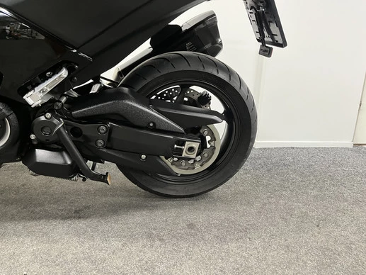 Yamaha T-MAX - Afbeelding 17 van 21