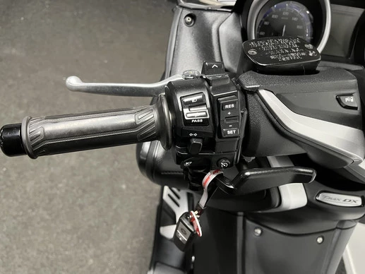 Yamaha T-MAX - Afbeelding 20 van 21