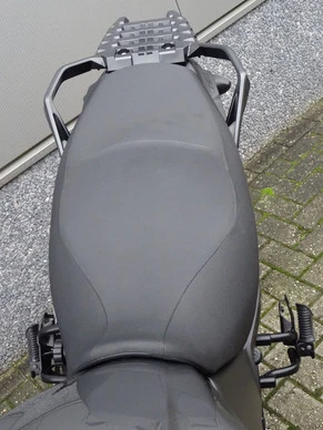 Suzuki DL - Afbeelding 17 van 17