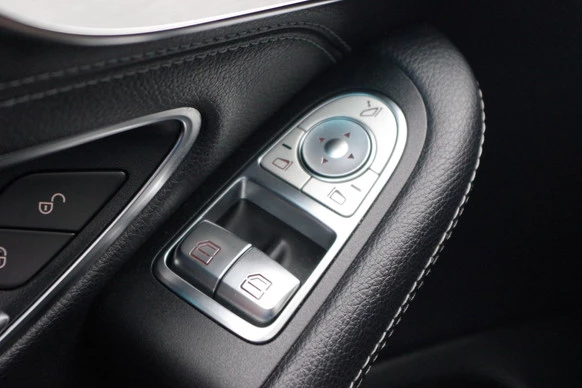 Mercedes-Benz C-Klasse - Afbeelding 14 van 30