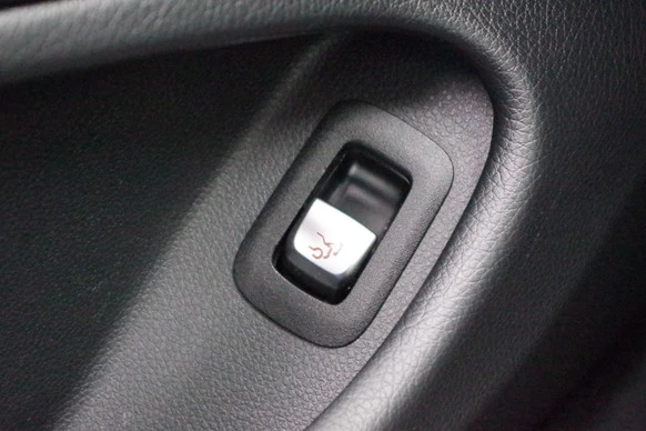 Mercedes-Benz C-Klasse - Afbeelding 30 van 30