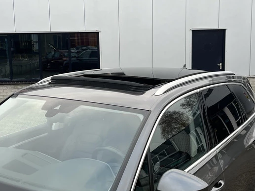 Volkswagen Touareg - Afbeelding 4 van 30