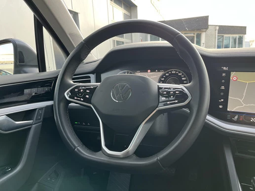 Volkswagen Touareg - Afbeelding 13 van 30