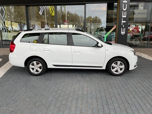 Dacia Logan - Afbeelding 2 van 24