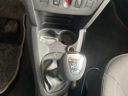 Dacia Logan - Afbeelding 22 van 24