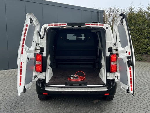 Opel Vivaro-e - Afbeelding 8 van 25