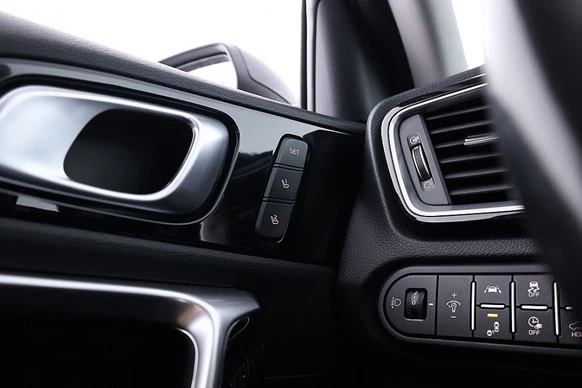 Kia XCeed - Afbeelding 12 van 30