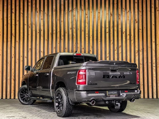 Dodge Ram 1500 - Afbeelding 19 van 30