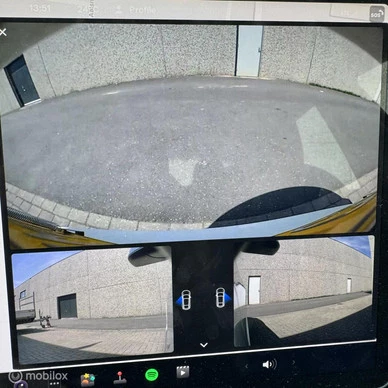 Tesla Model 3 - Afbeelding 17 van 23