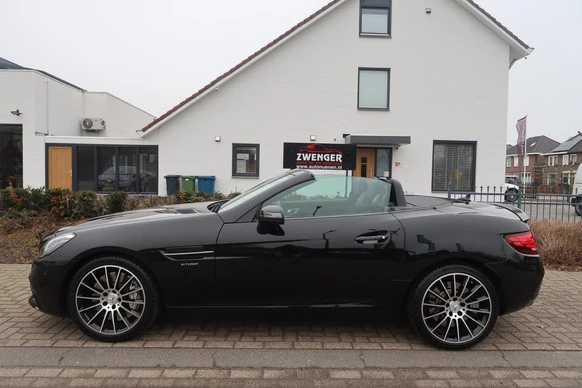 Mercedes-Benz SLC - Afbeelding 2 van 30