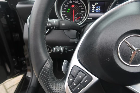 Mercedes-Benz SLC - Afbeelding 13 van 30