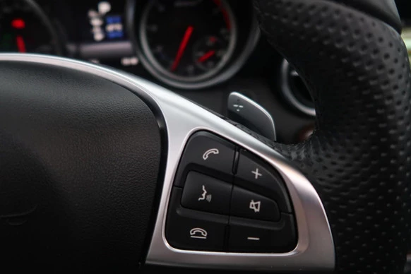 Mercedes-Benz SLC - Afbeelding 15 van 30